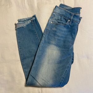 🤍2 for $20 Any Jeans!!!🤍